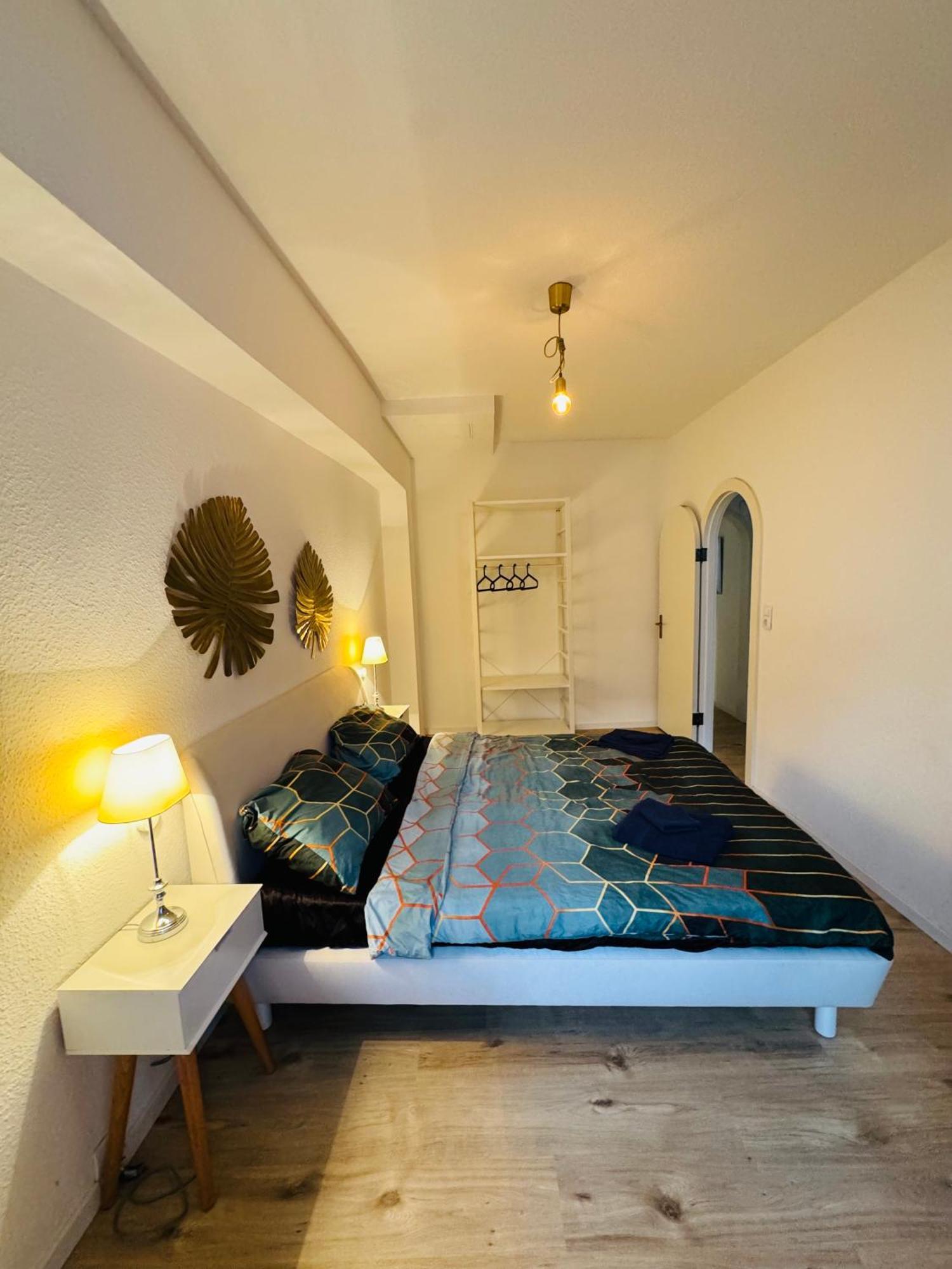Zentrale Wohnung Mit Balkon Koblenz  Luaran gambar